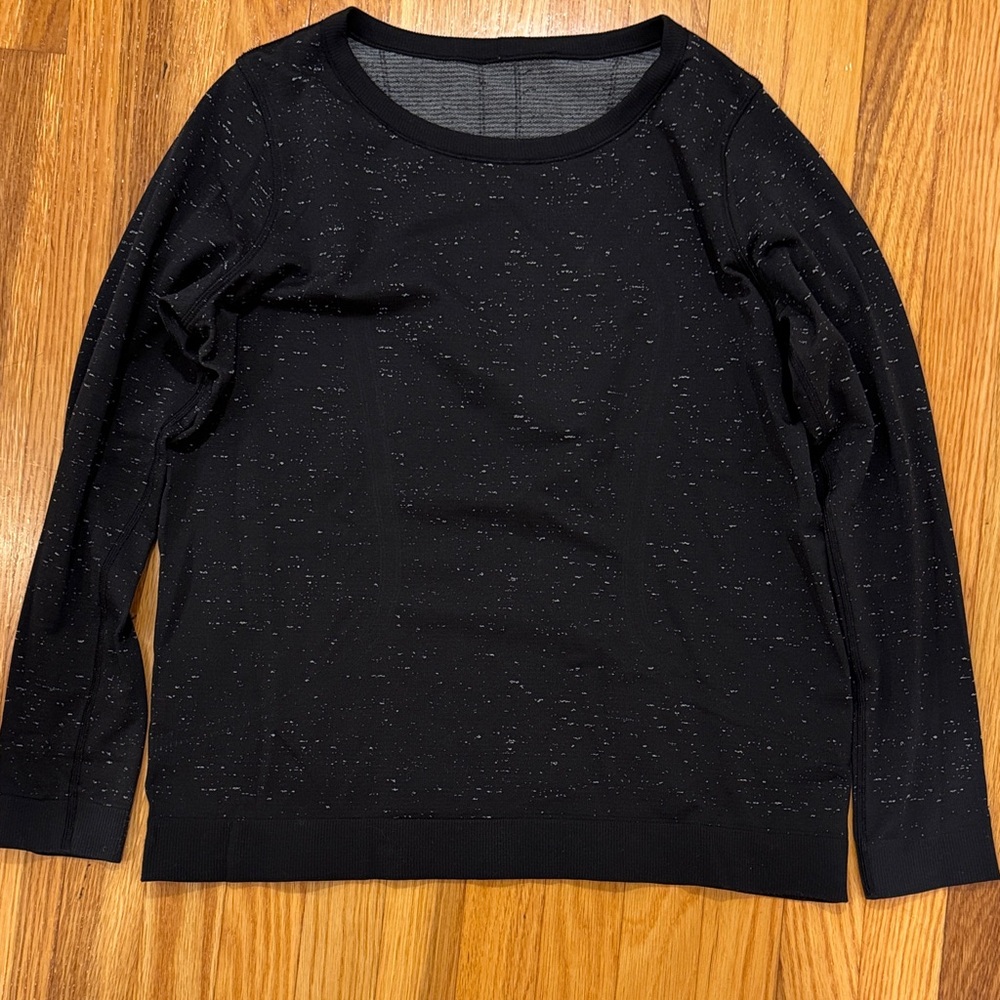 Lululemon swiftly tech long sleeve size 10